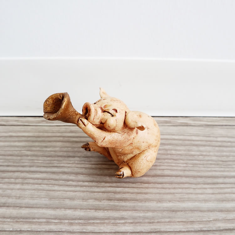 【直送可】ディスプレイとしてかわいい♪ 置物 　オブジェ　コブタ　ラッパ [1点] 【2個セット まとめ買い ポイント消化】