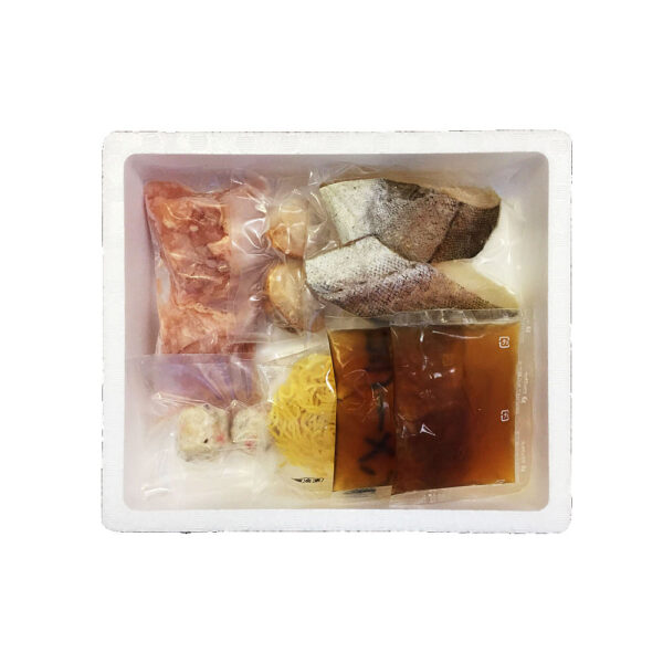北海道鶏塩ちゃんこ鍋セット(海鮮・肉・ラーメン)